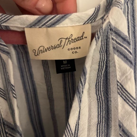 Universal Thread Women’s blue striped balloon sleeve dress size M - Picture 4 of 6